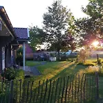 Prázdninový dům Dorpsbeauty Aan De Oostzee *